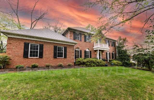 6866 Melrose Dr. - 6866 Melrose Drive, McLean, VA 22101