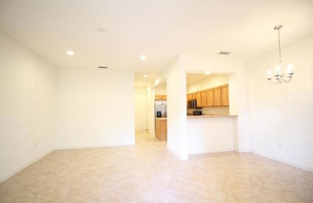 950 Marina Del Ray Lane Gallery 4