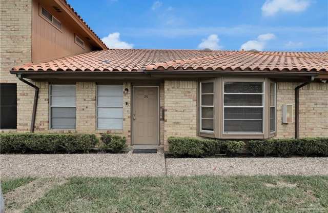 900 E Dallas Avenue photos photos