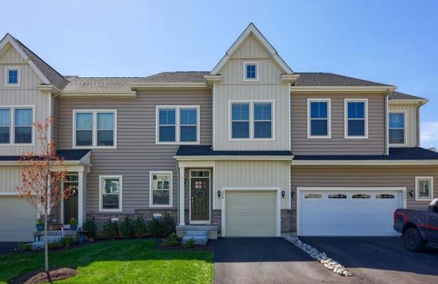 Luxurious 3-Bedroom Townhome with Finished Basement in Kennett Square! Available August 1st! photos photos