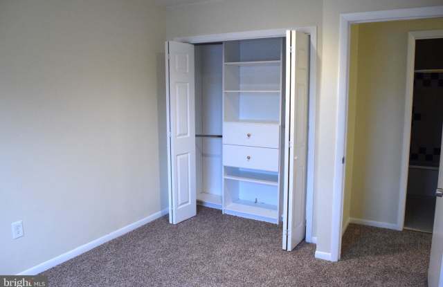 6482 SILVER RIDGE CIRCLE Gallery 4