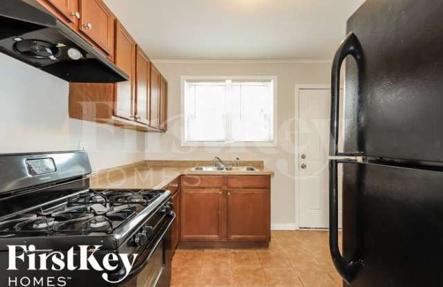 4561 West 84th Place Gallery 4