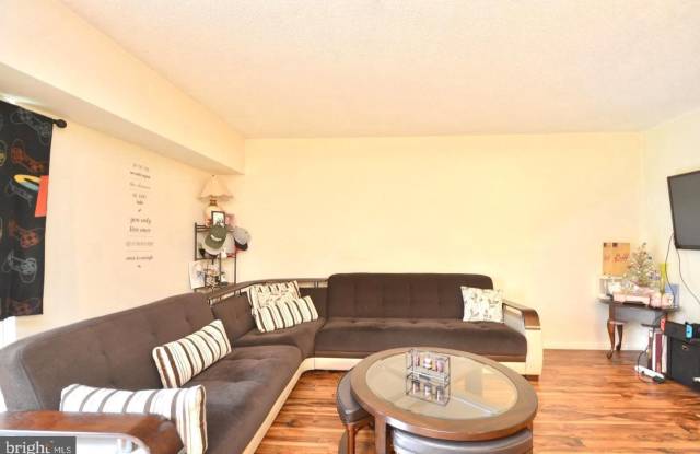 11643 STONEVIEW SQ #2B Gallery 3