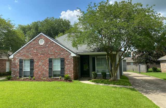 Beautiful 3/2 Home in Lake Azalea Subdivision Available Now photos photos