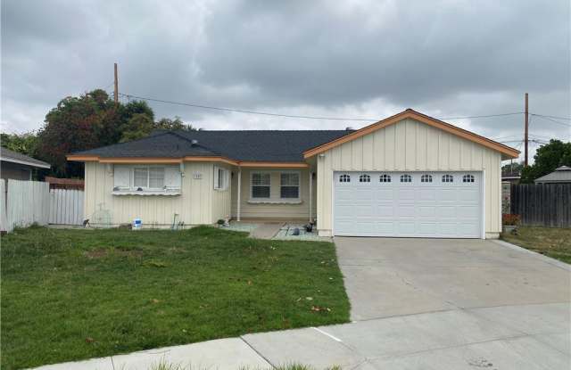 7107 East Aivlis Street - 7107 East Aivlis Street, Long Beach, CA 90815