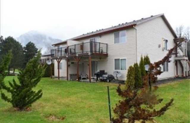 1114 Wacomac St. - 1114 Wacomac St, North Bonneville, WA 98639