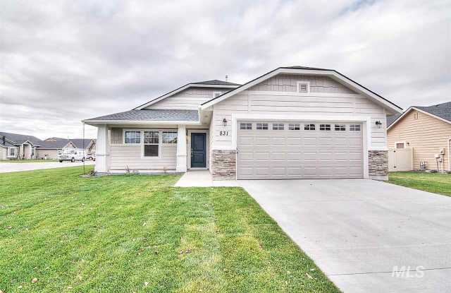 831 N Cottage Cove Way Gallery 1