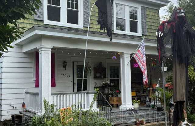 1400 Bellevue Avenue 1/2 photos photos
