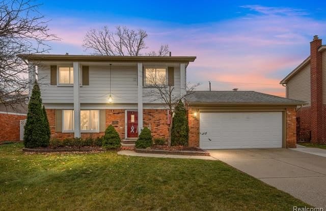 12360 MOERS Drive - 12360 Moers Drive, Sterling Heights, MI 48313