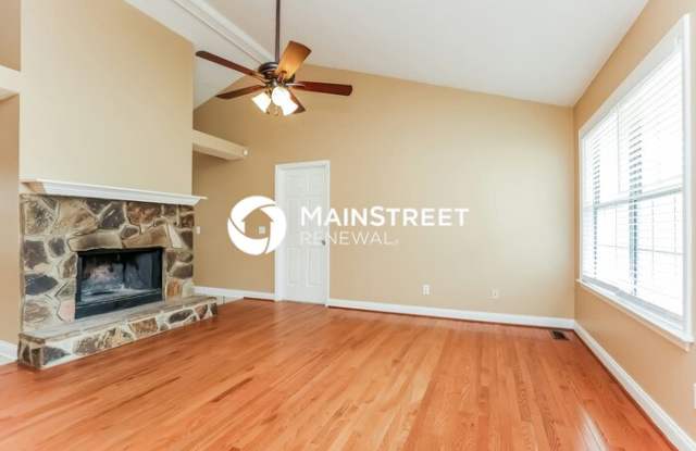 5021 Trailwater Drive Gallery 3