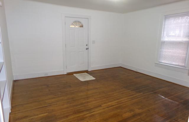 133 Harwood St Apt 2 Gallery 2