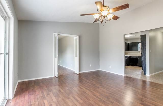 Remodeled 3 Bed/1.5 Bath Home Gallery 4