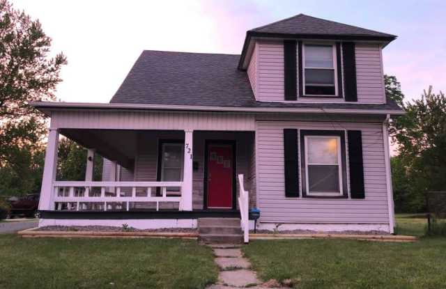 721 Fairview Ave - 721 Fairview Avenue, Lima, OH 45804
