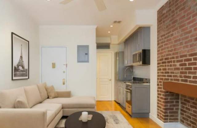 46 Avenue B Gallery 3