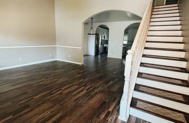 5 Bedroom, 2.5 Bedroom Home - Located in the South Suburbs! photos photos