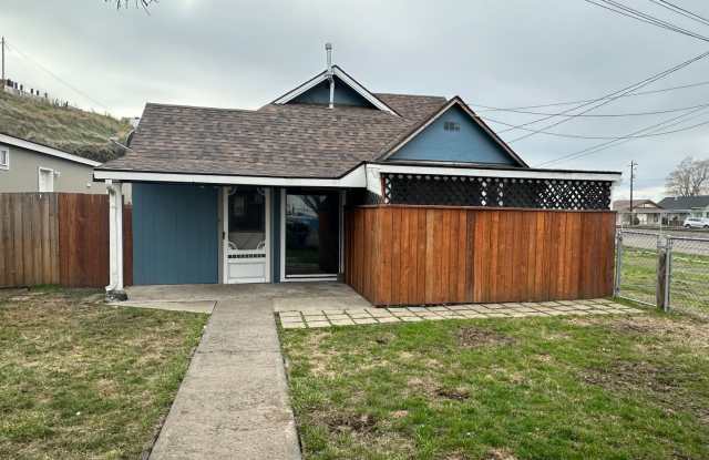 2bed/1bath - 503 Southwest 7th Street, Pendleton, OR 97801