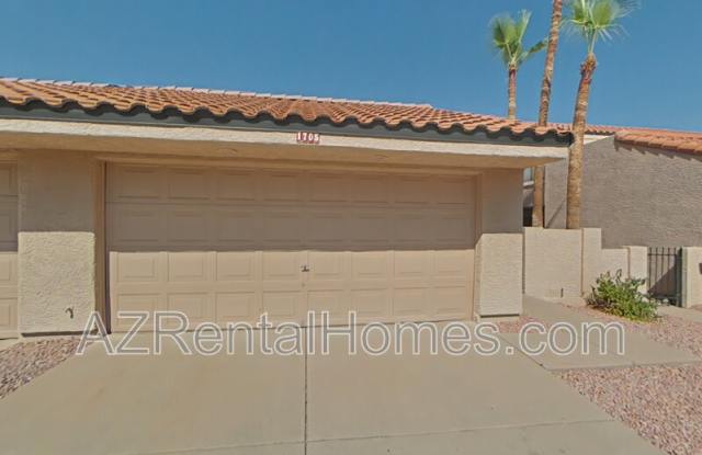 1705 N Ventura Ln photos photos