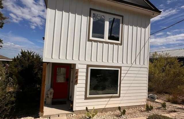 481 Lexington Pass Gallery 1