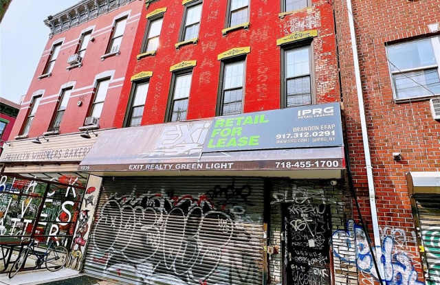 1039 Broadway photos photos