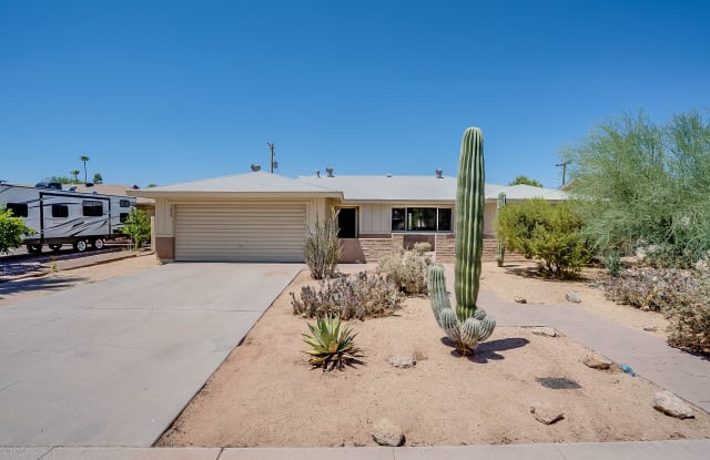 1034 E HERMOSA Drive - 1034 E Hermosa Dr, Tempe, AZ 85282