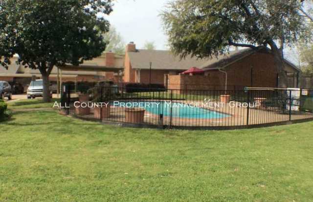 937 Cedarland Boulevard Gallery 3
