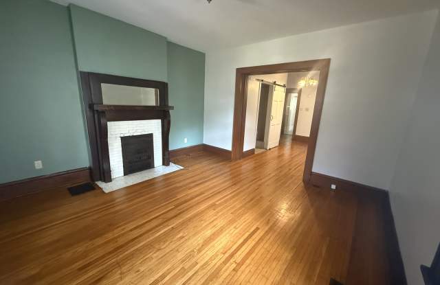 466 East Tompkins Street - 468 photos photos