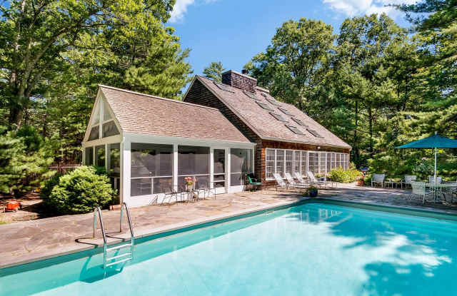 8 White Pine Rd photos photos