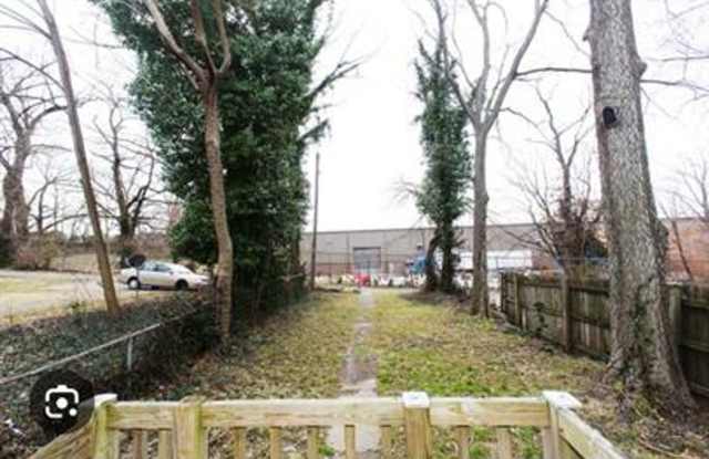 2 Bedroom 1 Bath Near Germantown- Coming Soon! Gallery 4