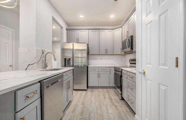 Beautifully Updated 3BR/3BA Coastal Townhome in Prime Location! photos photos