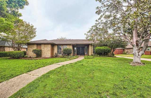 3005 Saddlehead Drive - 3005 Saddlehead Drive, Plano, TX 75075