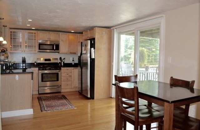 617 East 2nd St 2D - 617 East Second Street, Boston, MA 02127