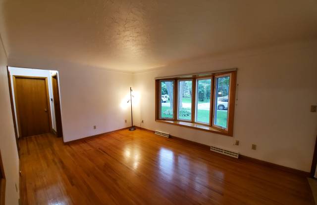 1622 Pin Oak Drive Gallery 3