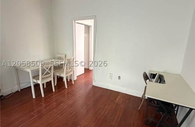 1026 Euclid Ave photos photos