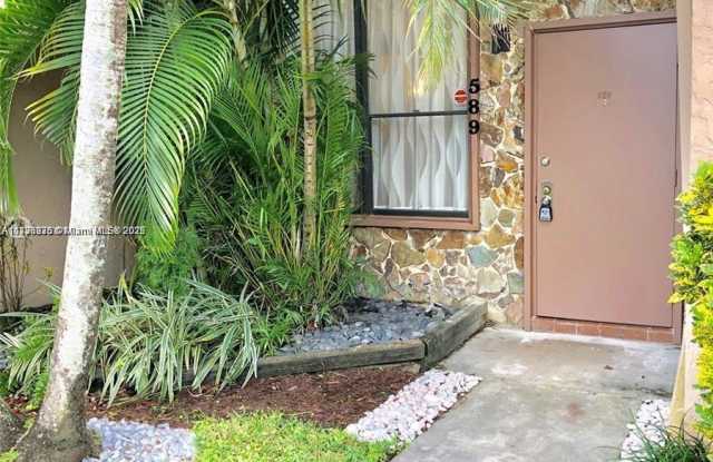 589 North University Drive photos photos