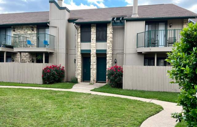 Woodwillow Townhomes photos photos