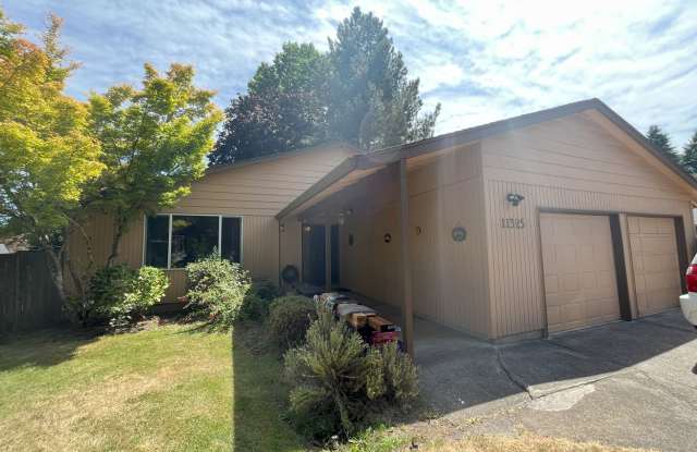 Charming 3-Bedroom Home in Cul-de-Sac with Vaulted Ceilings  Spacious Back Yard photos photos