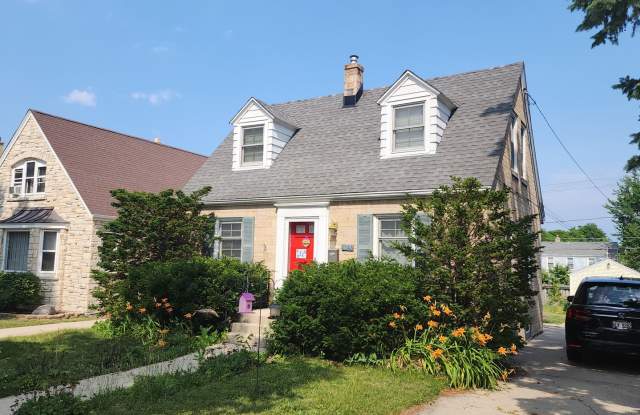Cute 2 bedroom cape cod photos photos