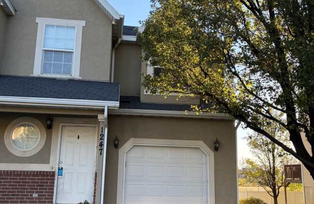 1247 North Bridalwood Loop - 1 Gallery 1
