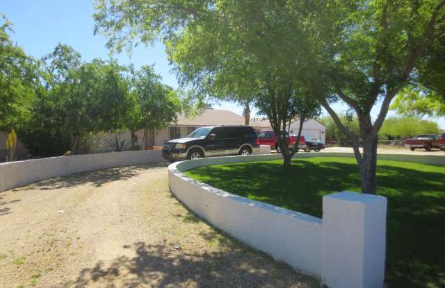16027 N. 40th Pl. Gallery 2