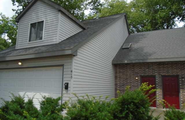 615 N. 4th St, Manhattan KS photos photos