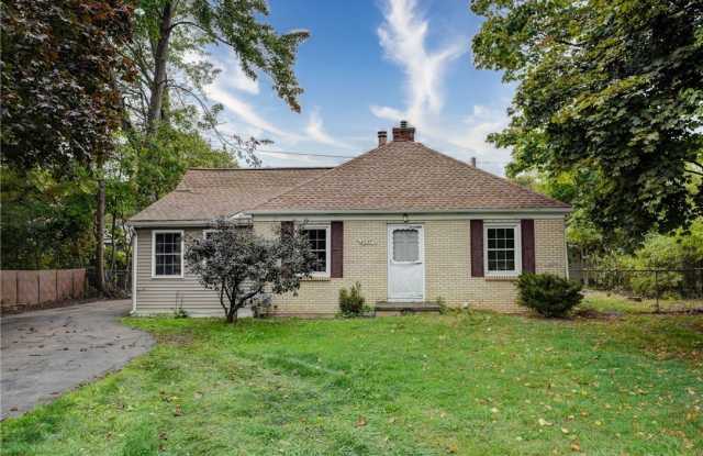 4539 Dewey Avenue photos photos