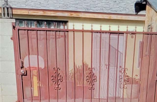 3833 Olive 1/2 - 3833 Olive Street, Huntington Park, CA 90255 3833 Olive 1/2 - 3833 Olive Street, Huntington Park, CA 90255