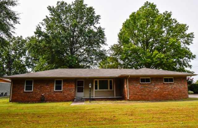 Bixby Single Story Ranch in Great Location! photos photos