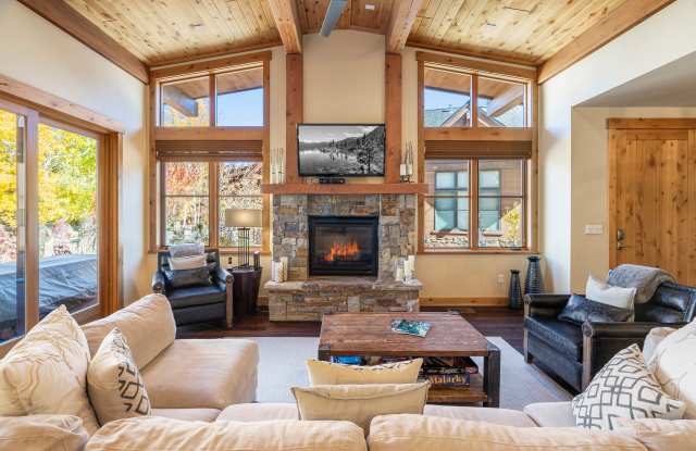 10116 Sagebrush Ct - 10116 Sagebrush Court, Placer County, CA 96161