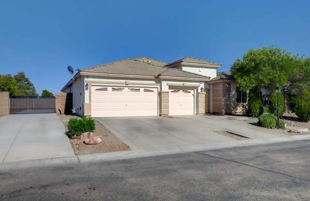 Single Family Home on 20k SQFT Lot in Gated Community photos photos