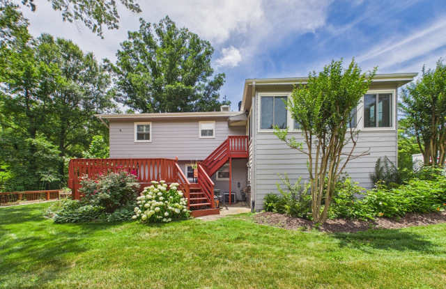 9201 CHERRYTREE Drive Gallery 2