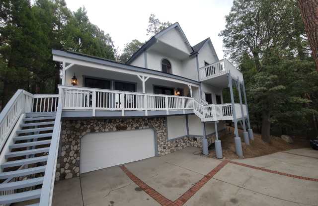 27564 Cedarwood Drive Gallery 1