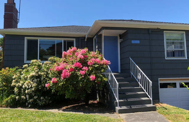 6519 44th Ave SW - 6519 44th Avenue Southwest, Seattle, WA 98136
