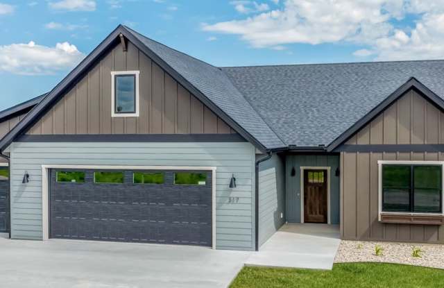 317 Pinehurst Dr photos photos