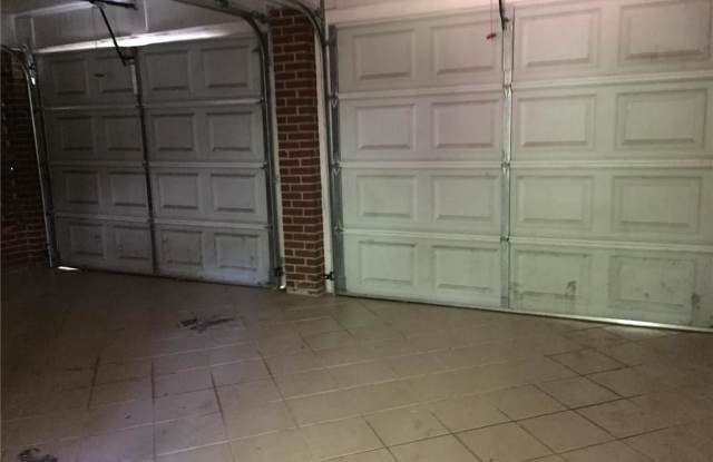 2179 Rockwood Drive SE Gallery 3